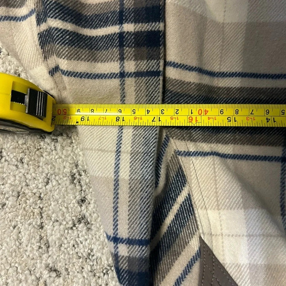 AÇAI NWOT “The Boyfriend hoodie” is desert colour. Beautiful and lux brand Sz. 8 - Picture 13 of 15